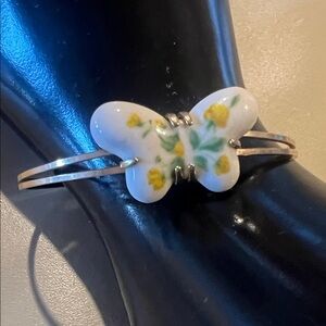 Vintage 70s Avon Ceramic Butterfly Bracelet